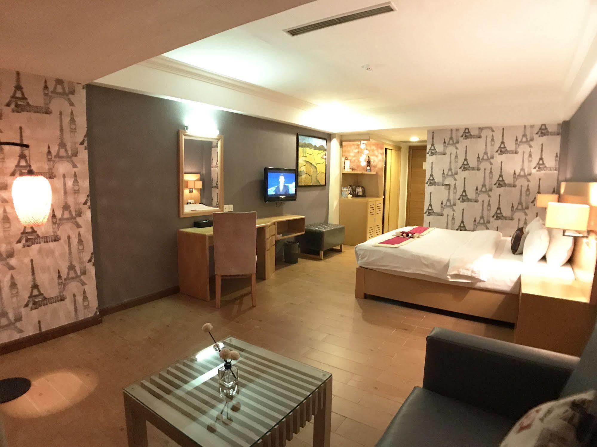 Discovery Hotel Πνομ Πενχ Εξωτερικό φωτογραφία
